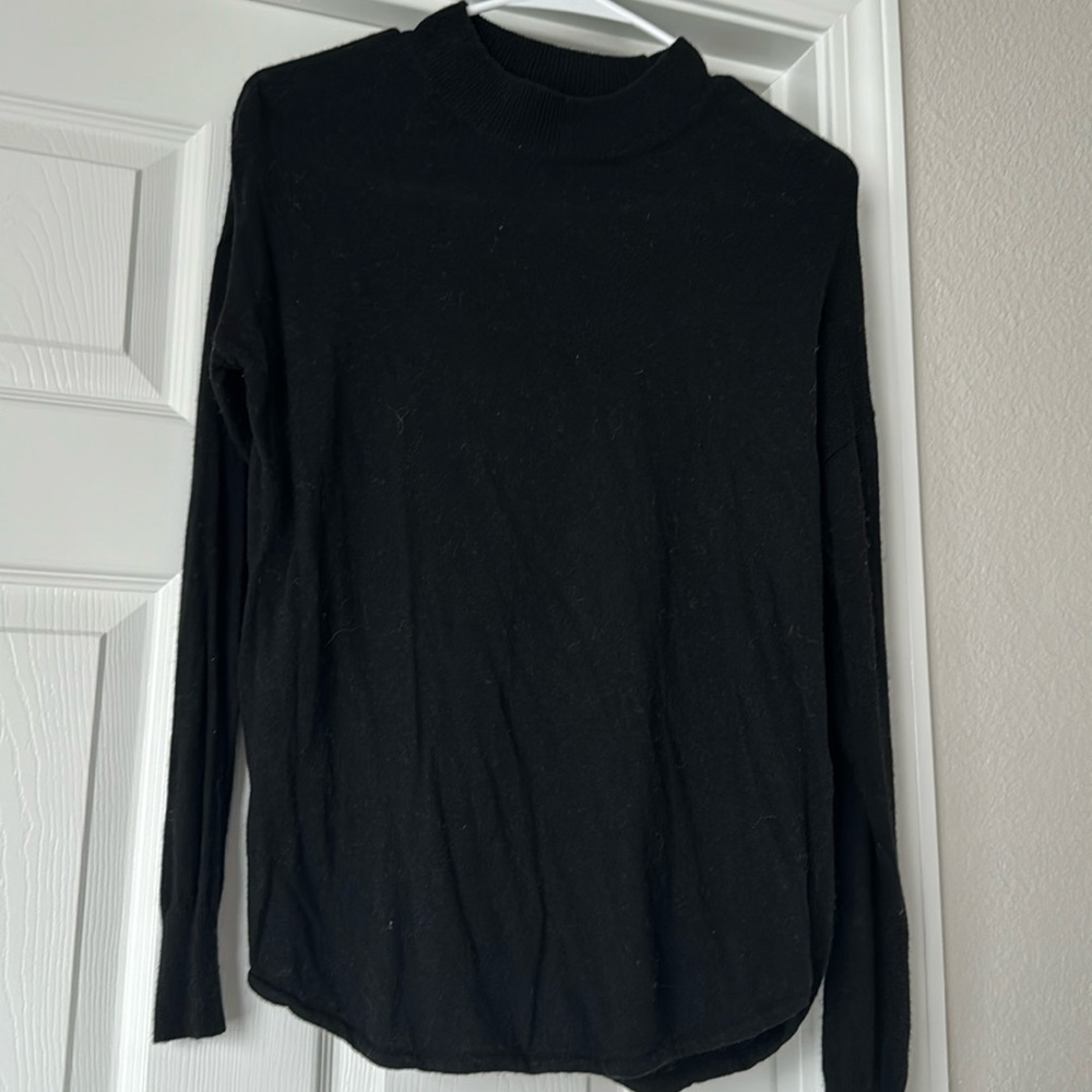 Madewell black sweater. Size XS